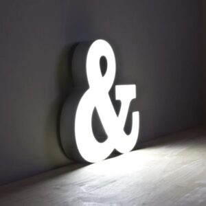 Chữ nổi đèn LED tiết kiệm điện, chiếu sáng đẹp, bền và nổi bật