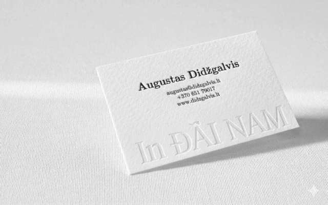 Card visit dập nổi